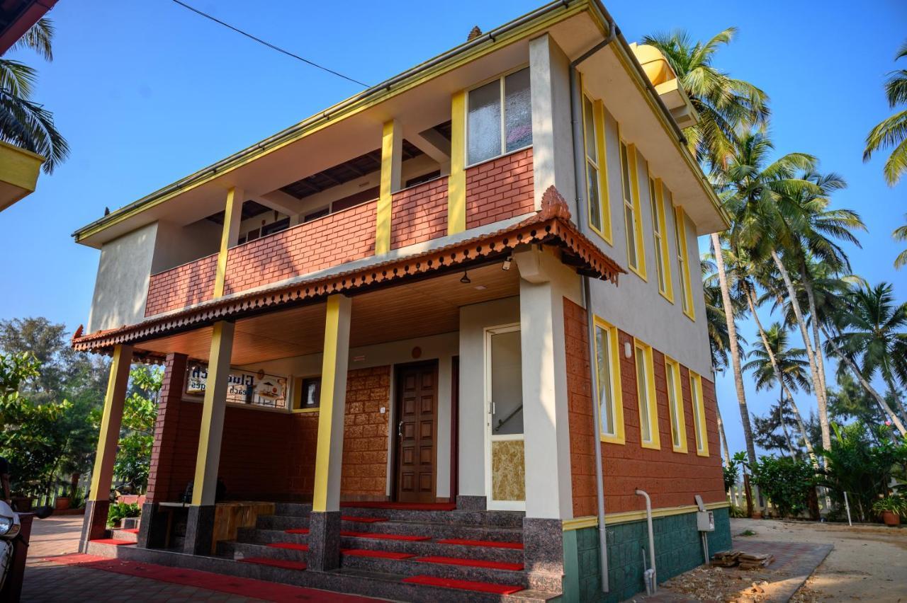 Glucklich Beach Cottages กุนดาปูร์ ภายนอก รูปภาพ