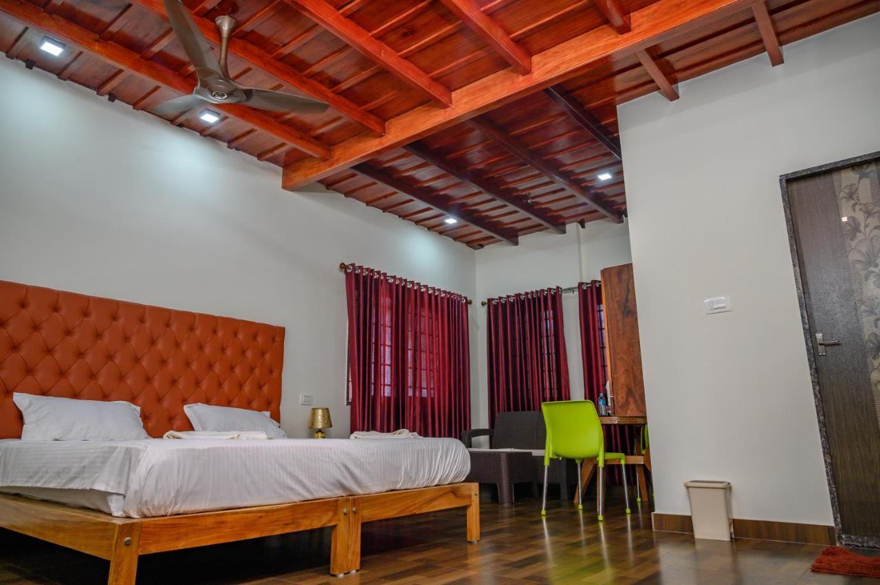 Glucklich Beach Cottages กุนดาปูร์ ภายนอก รูปภาพ