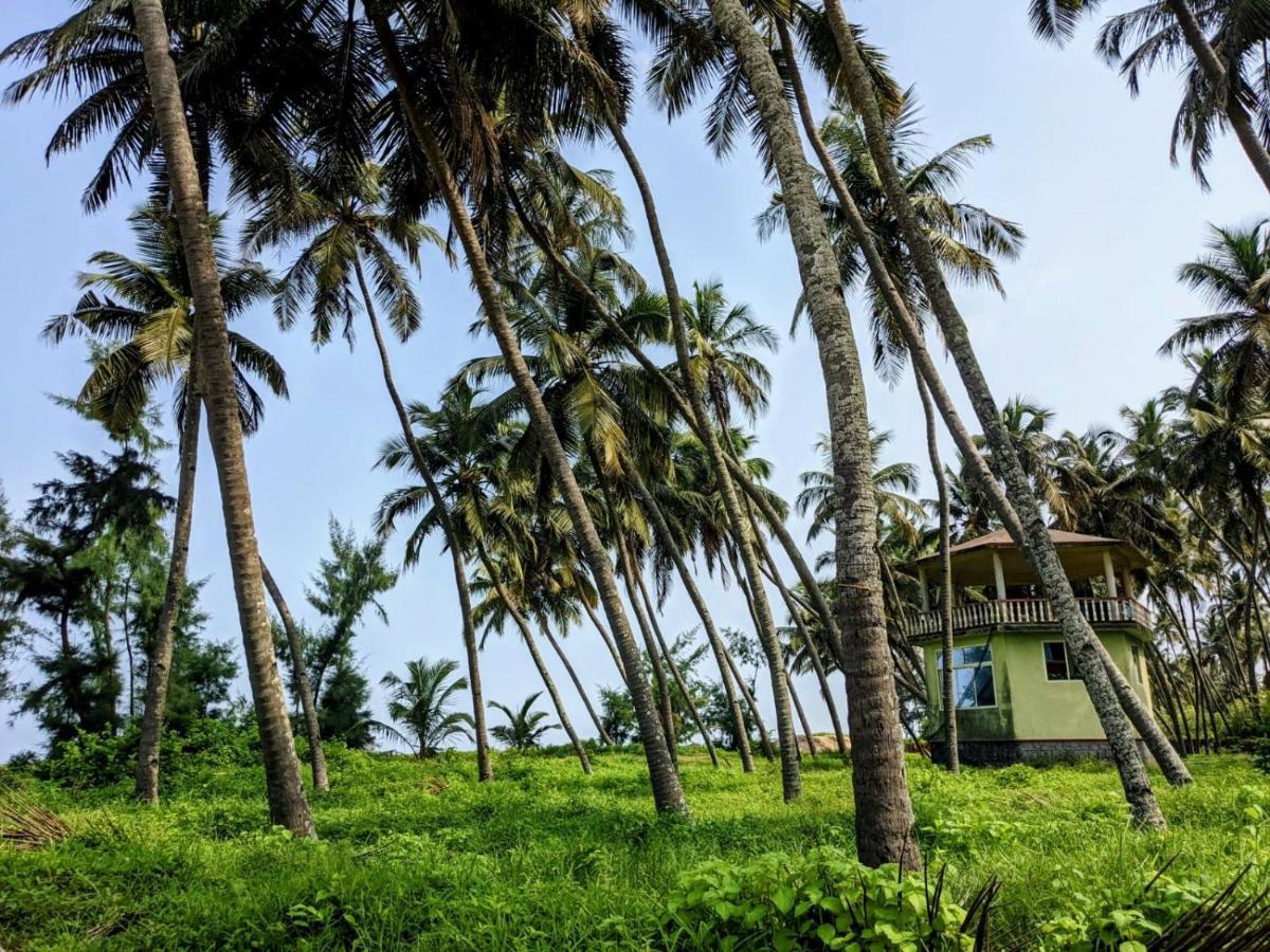 Glucklich Beach Cottages กุนดาปูร์ ภายนอก รูปภาพ