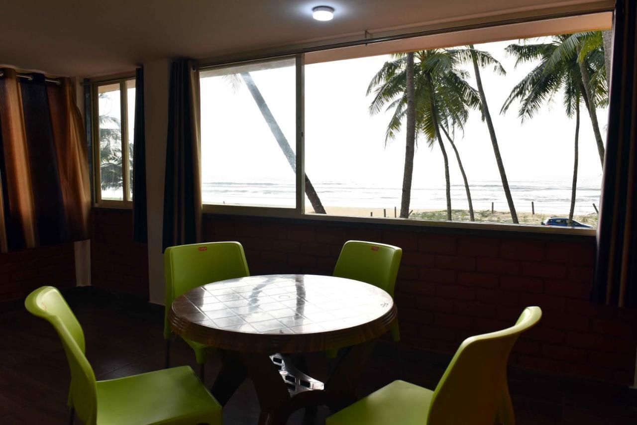 Glucklich Beach Cottages กุนดาปูร์ ภายนอก รูปภาพ